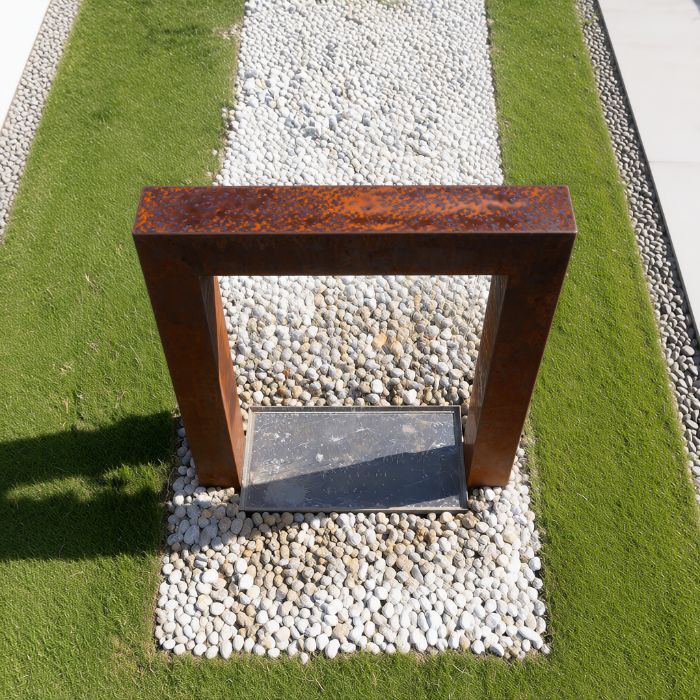 Cortenstahl Designbrunnen Wassertor Eckig