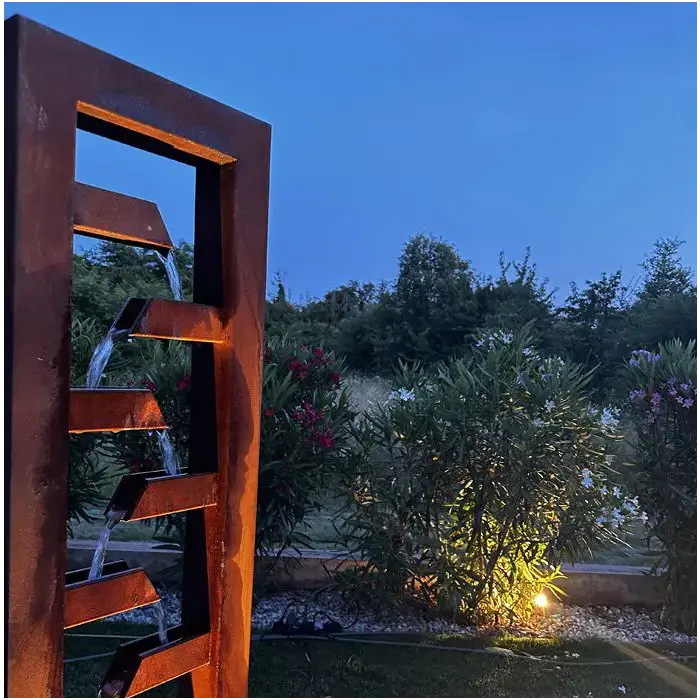 Cortenstahl Outdoor Wasserfall Cascade