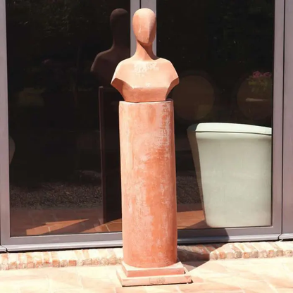 Terracotta Figur "Elisabeta"