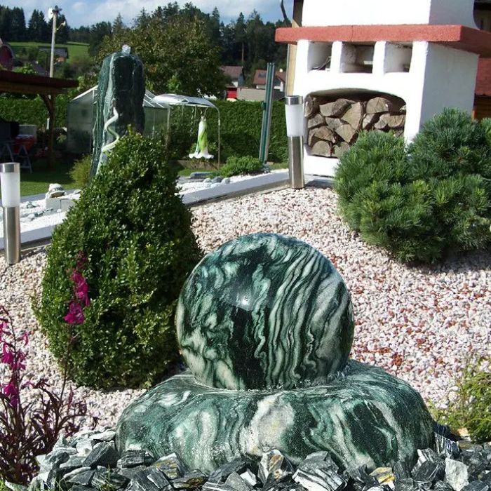 Lappland Green Boulders Garden Ball Fountain