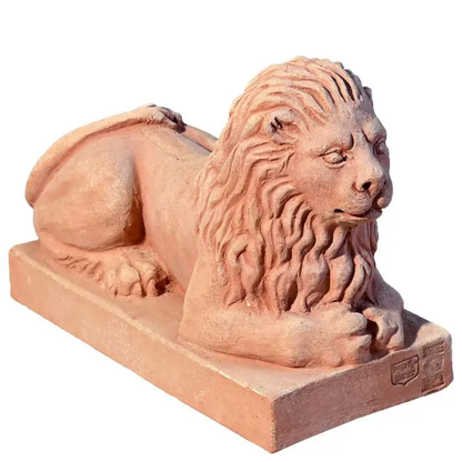 Terracotta Statue "Leone"