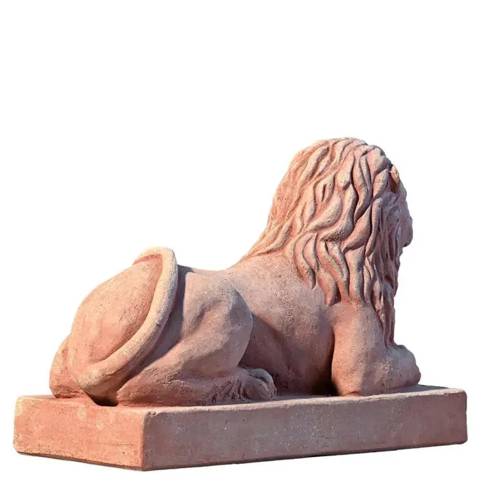 Terracotta Statue "Leone"