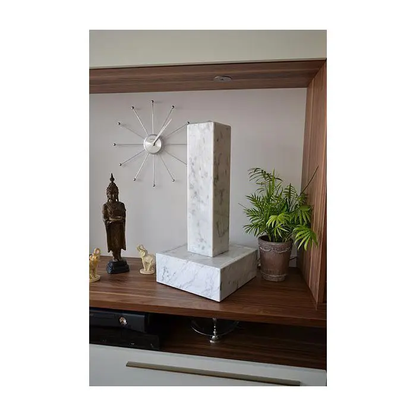 Lichtbrunnen Carrara Marmor Romantique