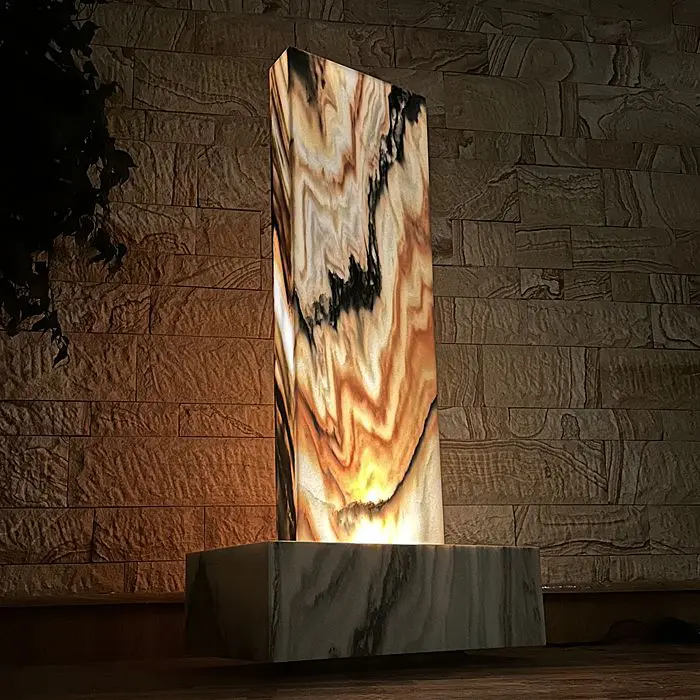 Lichtbrunnen Sölker Marmor Loin