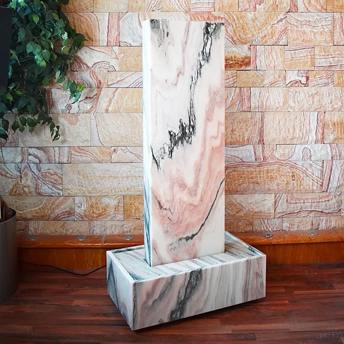 Lichtbrunnen Sölker Marmor Loin