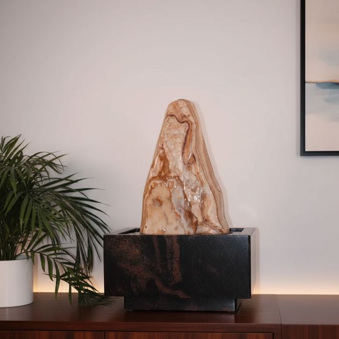 Skulpturbrunnen Onyx Marmor Lisbon