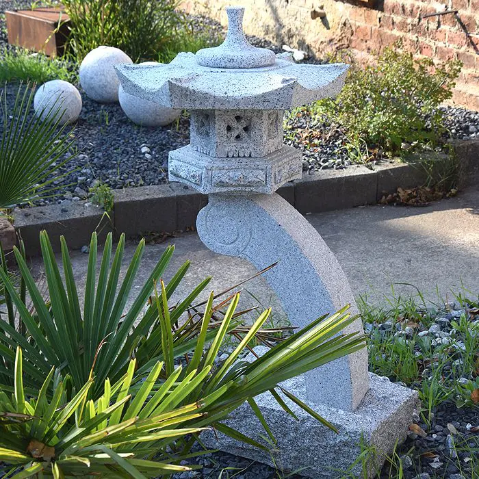 Lanterne de granit Rankei