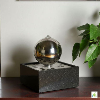 Edelstahl Kugelbrunnen Visage