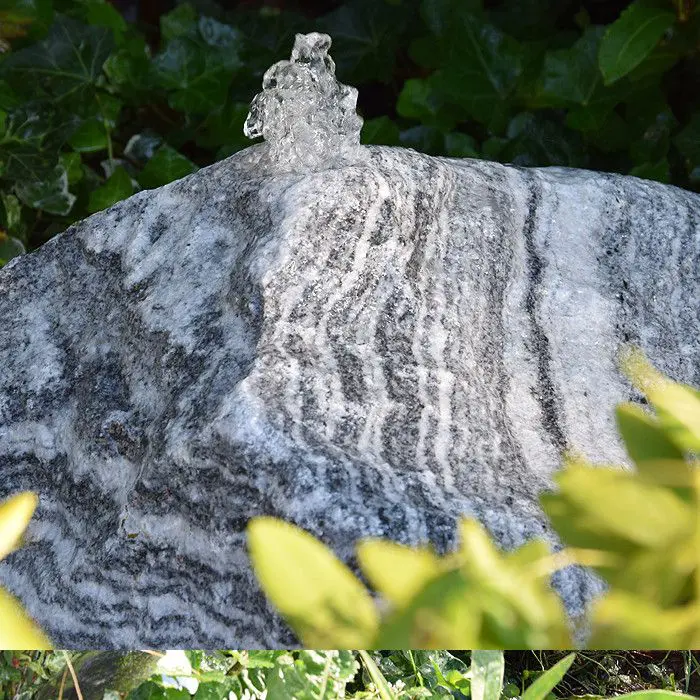 Quellsteinset Wachauer Marmor Findling