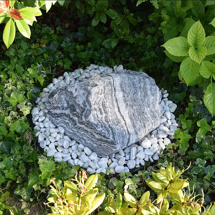 Quellsteinset Wachauer Marmor Findling