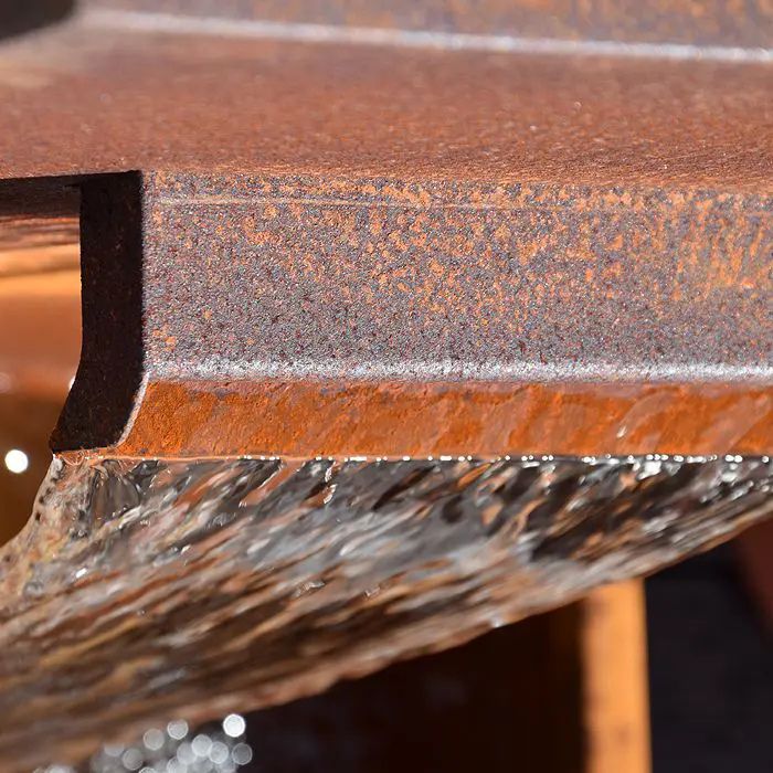 Cortenstahl Outdoor Wasserfall