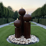 Cortenstahl Säulenbrunnen Eck 3er Set mit Kugel