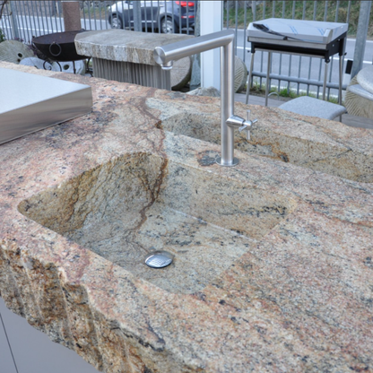 Outdoorküche Juparana Granit