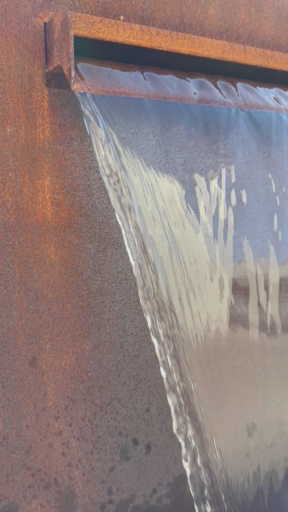 Cortenstahl Wasserfall für Terrasse, Modell 2