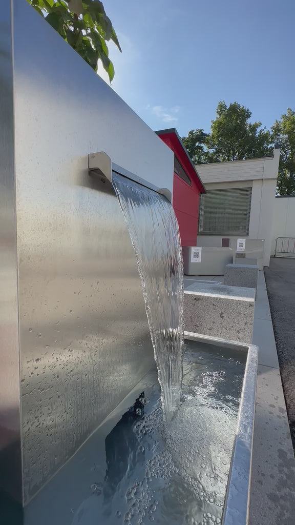 Wasserfall Edelstahl modern für Terrasse, Modell 2