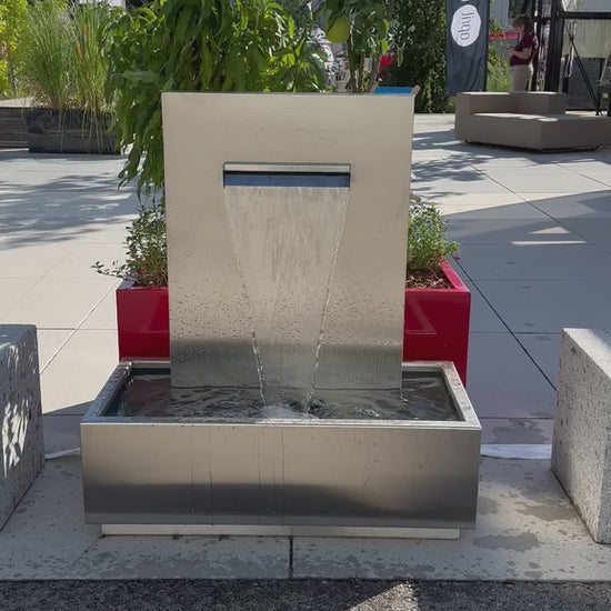 Wasserfall Edelstahl modern für Terrasse, Modell 2
